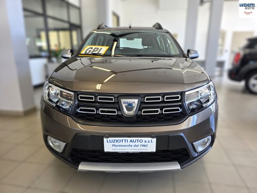 SANDERO STEPWAY